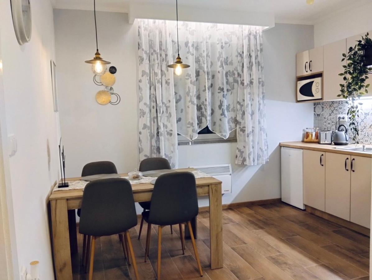 Apartman Katarina Backi Monostor Eksteriør bilde
